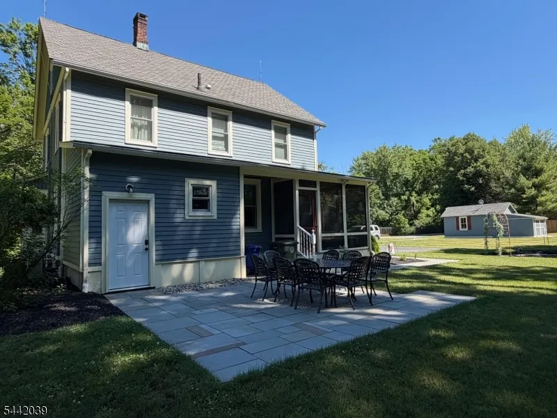 689 Bartley Rd Mount Olive, NJ 07930