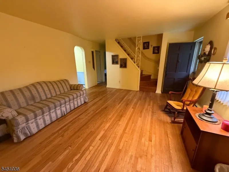 76 Linwood Ave Midland Park, NJ 07432