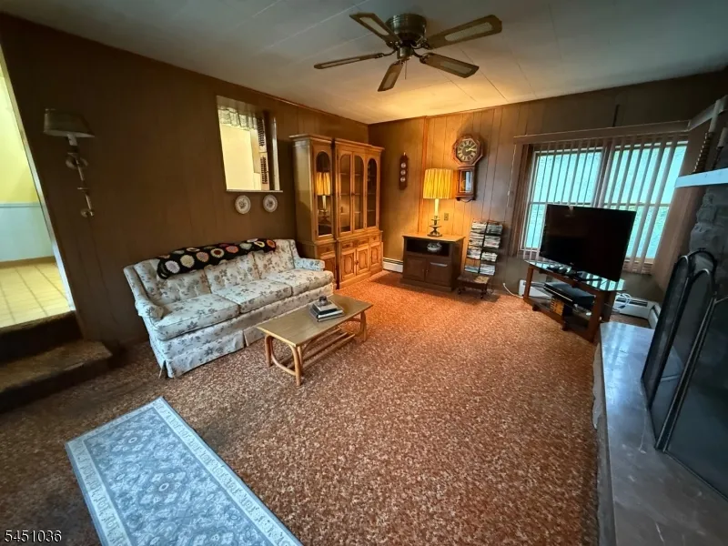 76 Linwood Ave Midland Park, NJ 07432