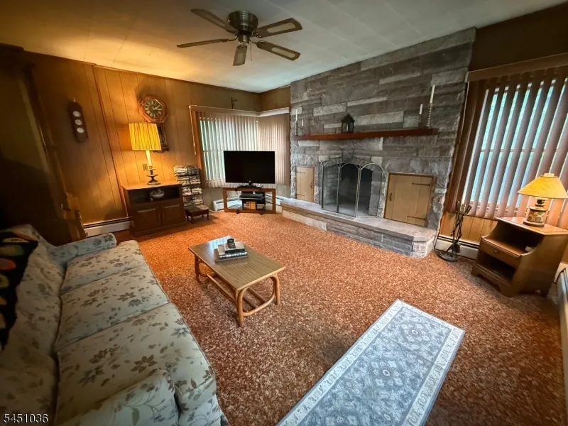76 Linwood Ave Midland Park, NJ 07432