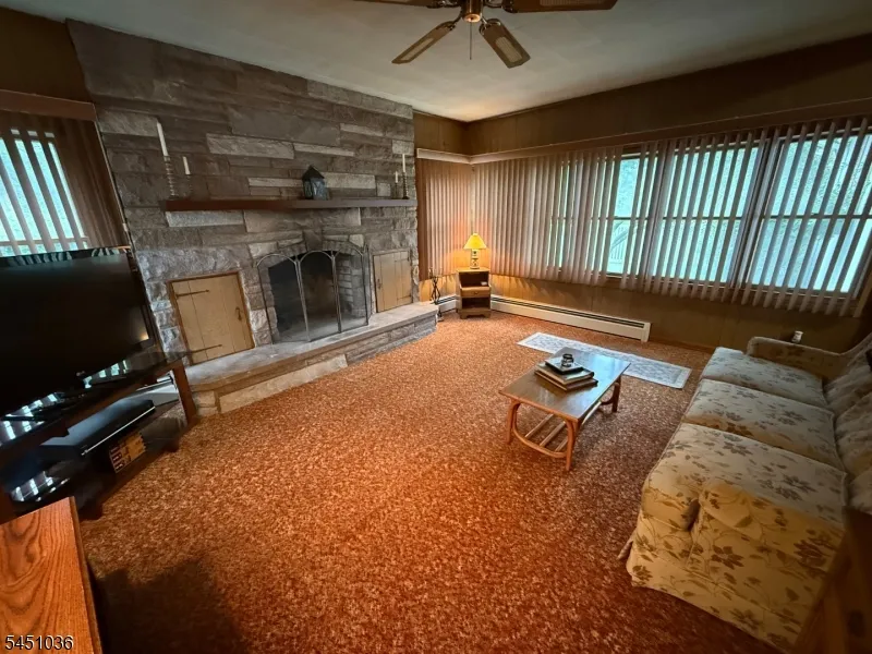 76 Linwood Ave Midland Park, NJ 07432