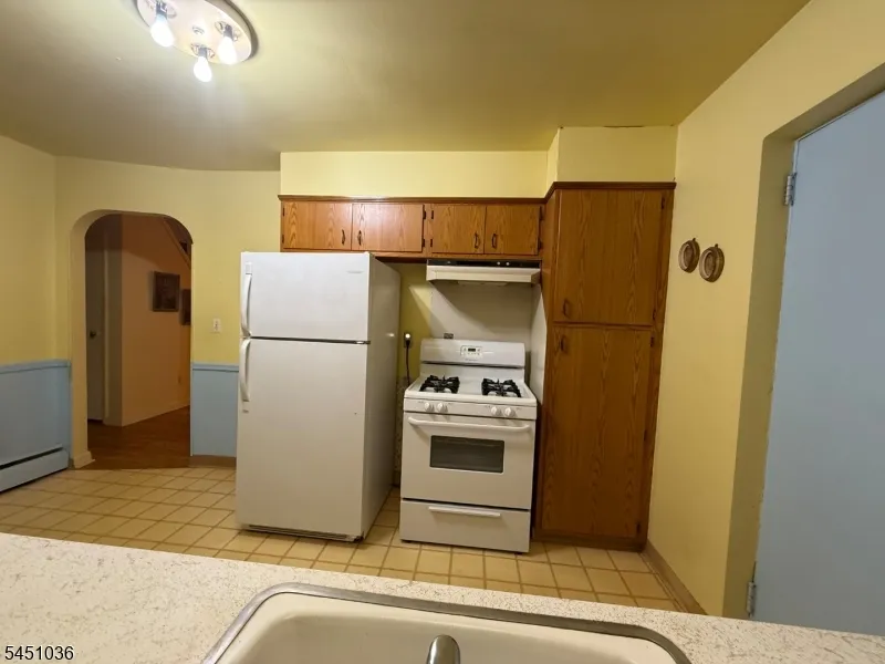 76 Linwood Ave Midland Park, NJ 07432