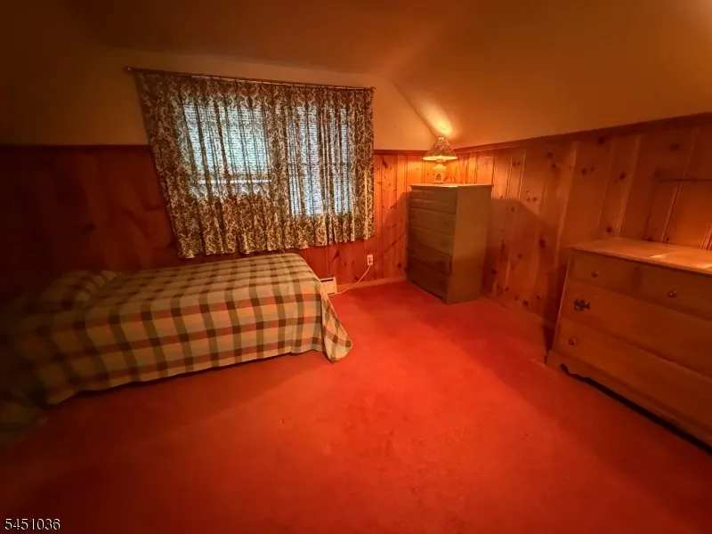 76 Linwood Ave Midland Park, NJ 07432