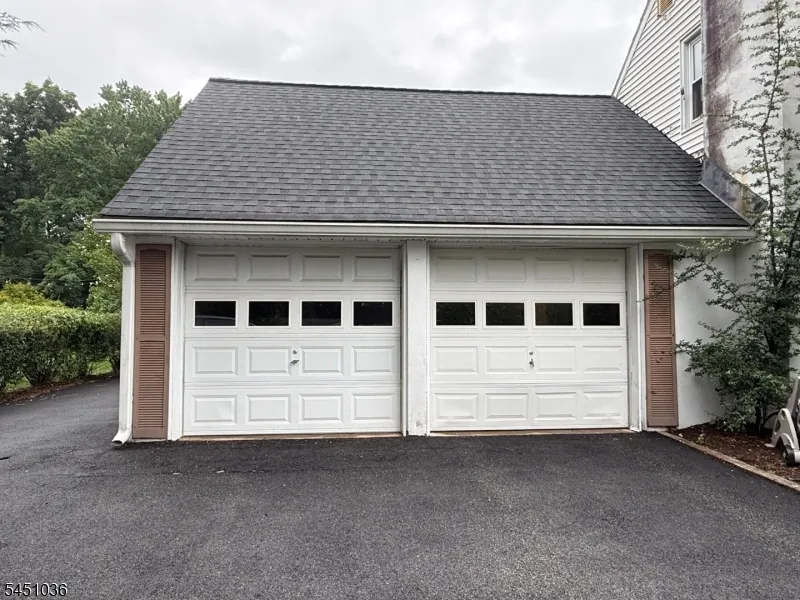 76 Linwood Ave Midland Park, NJ 07432
