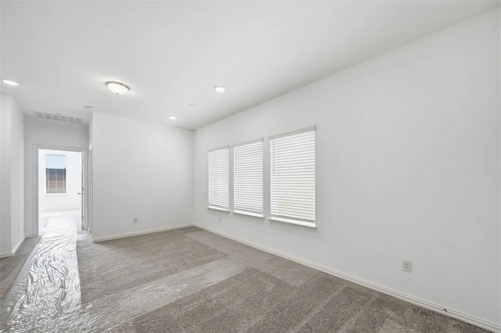 1168 DAYBREAK DRIVE #1168 Allen, TX 75013