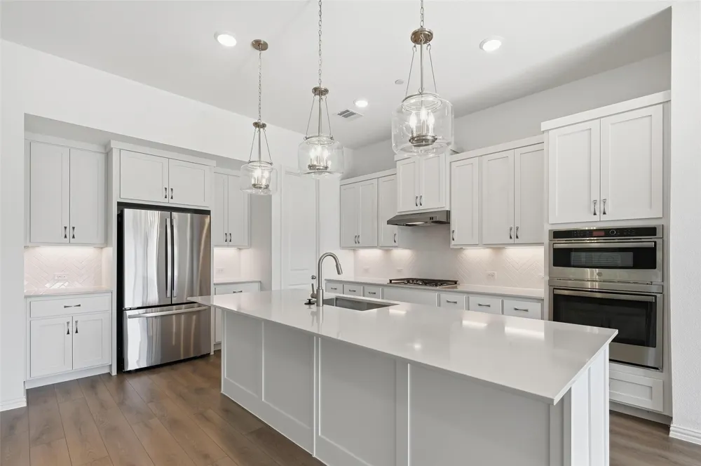 1168 DAYBREAK DRIVE #1168 Allen, TX 75013