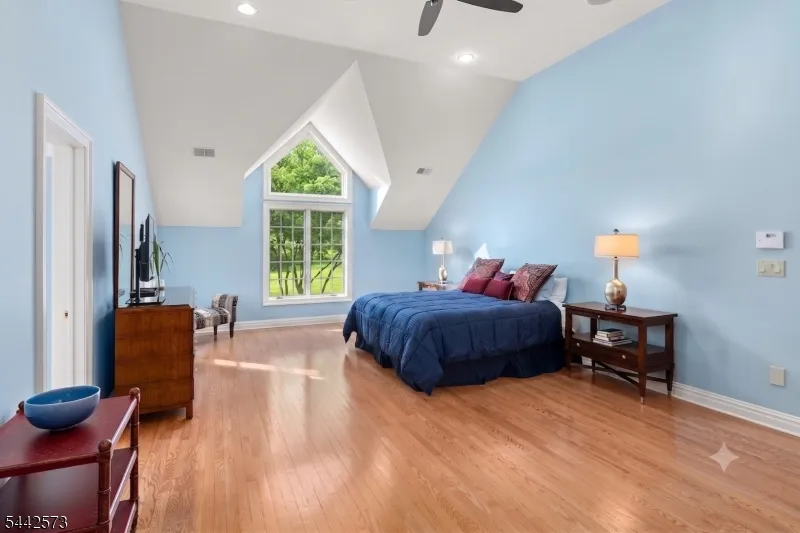2 Cobblefield Rd Mendham, NJ 07945
