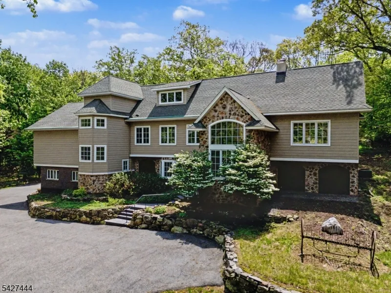 156 Kingsland Rd Boonton, NJ 07005