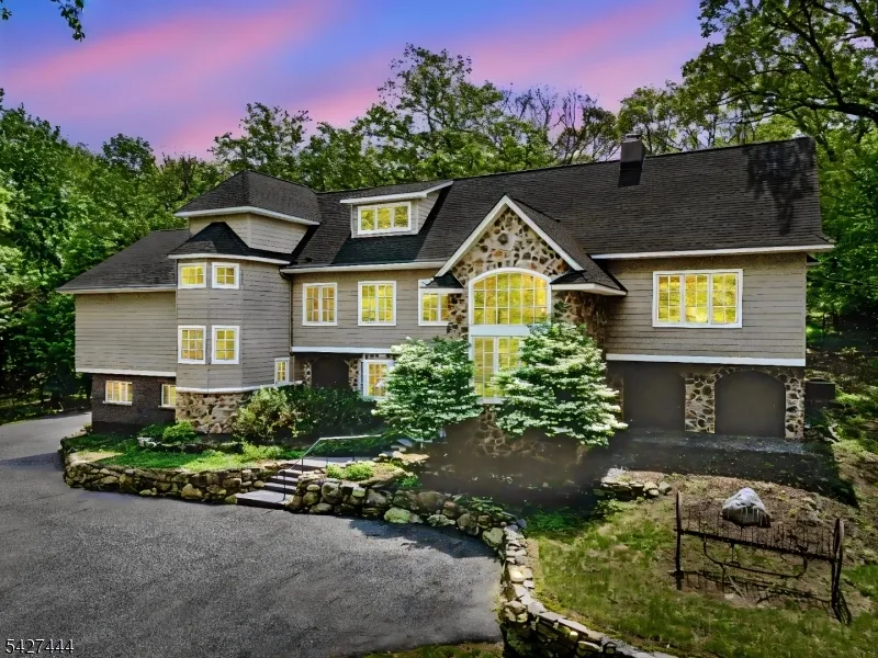156 Kingsland Rd Boonton, NJ 07005
