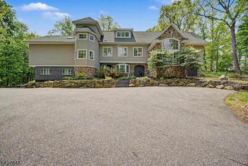 156 Kingsland Rd Boonton, NJ 07005