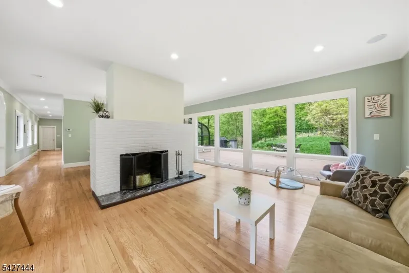 156 Kingsland Rd Boonton, NJ 07005