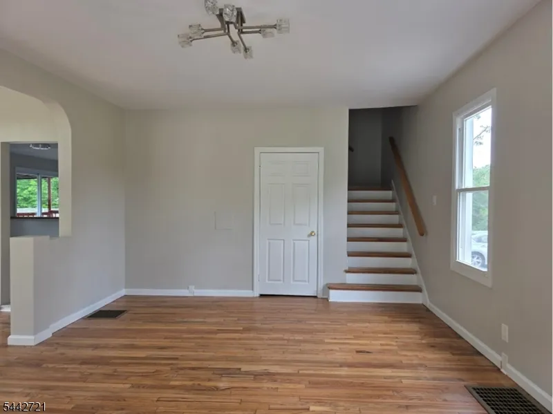 322 Madison Ave Newfield, NJ 08344