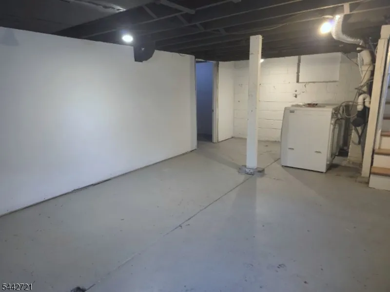 322 Madison Ave Newfield, NJ 08344