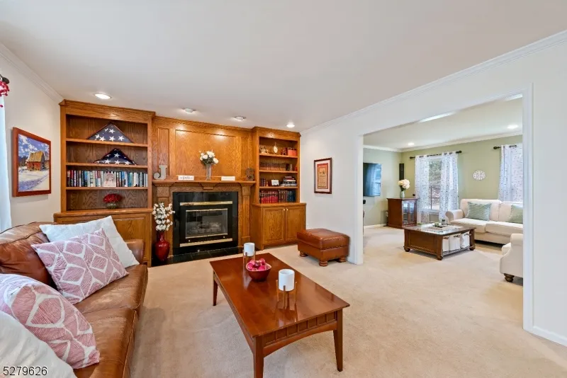164 Parker Rd Washington, NJ 07853