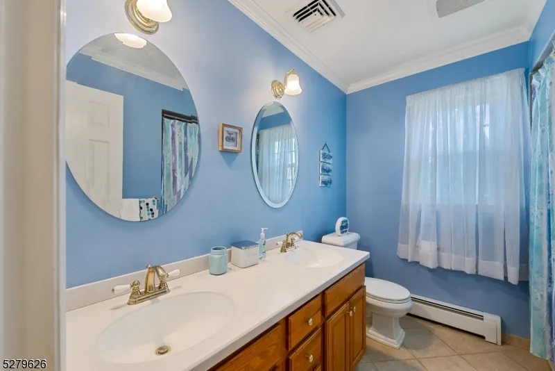 164 Parker Rd Washington, NJ 07853