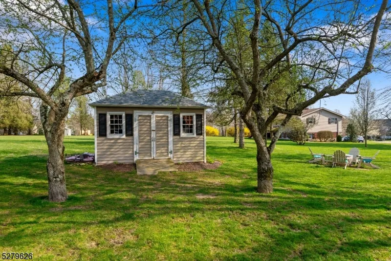 164 Parker Rd Washington, NJ 07853