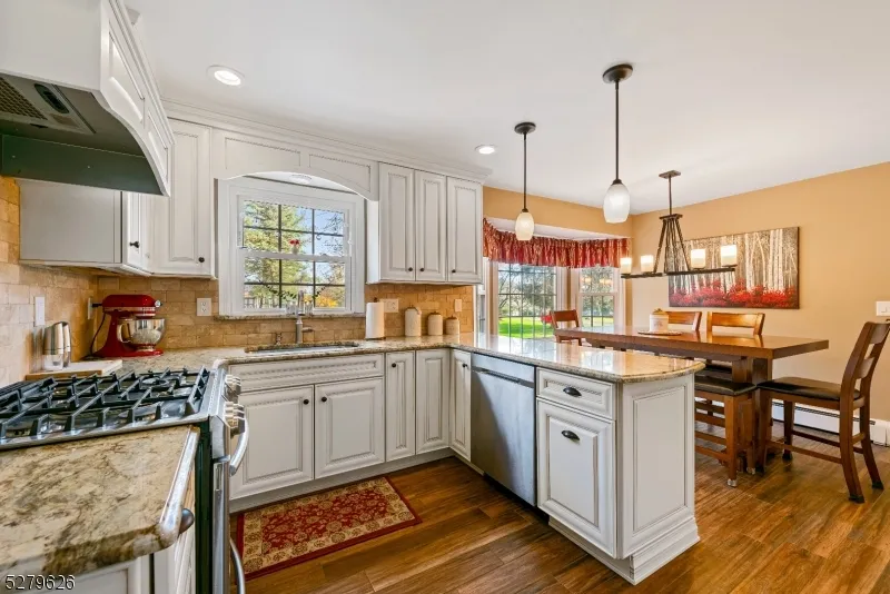 164 Parker Rd Washington, NJ 07853