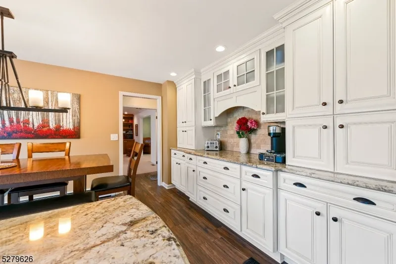 164 Parker Rd Washington, NJ 07853