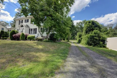 91 Minnisink Rd