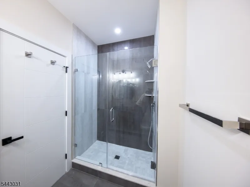 1449 Trenton Harbourton Hopewell, NJ 08534