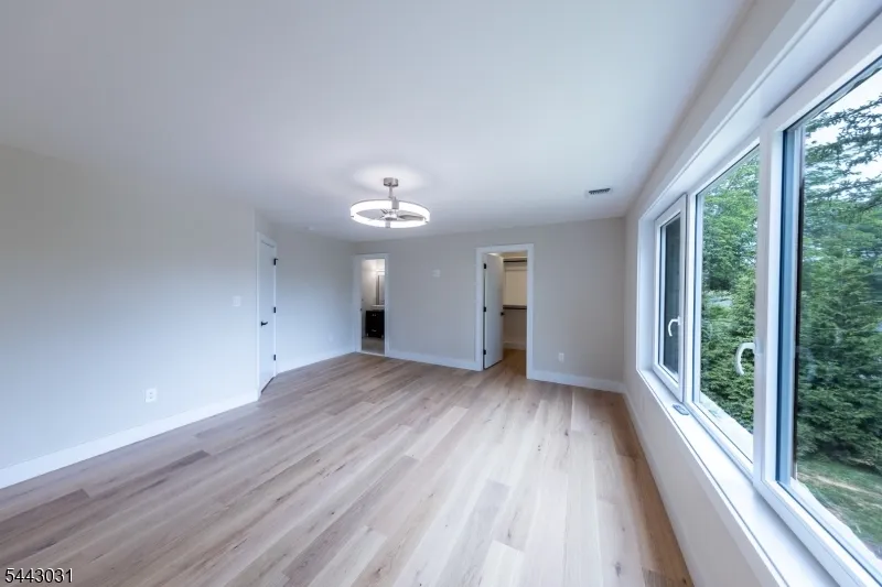 1449 Trenton Harbourton Hopewell, NJ 08534