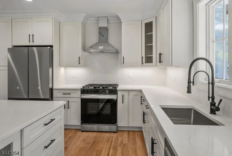 36 Albert Ave Fair Lawn, NJ 07410