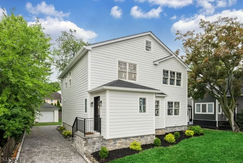 36 Albert Ave Fair Lawn, NJ 07410