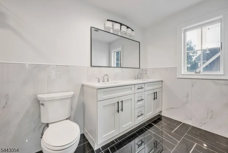 36 Albert Ave Fair Lawn, NJ 07410