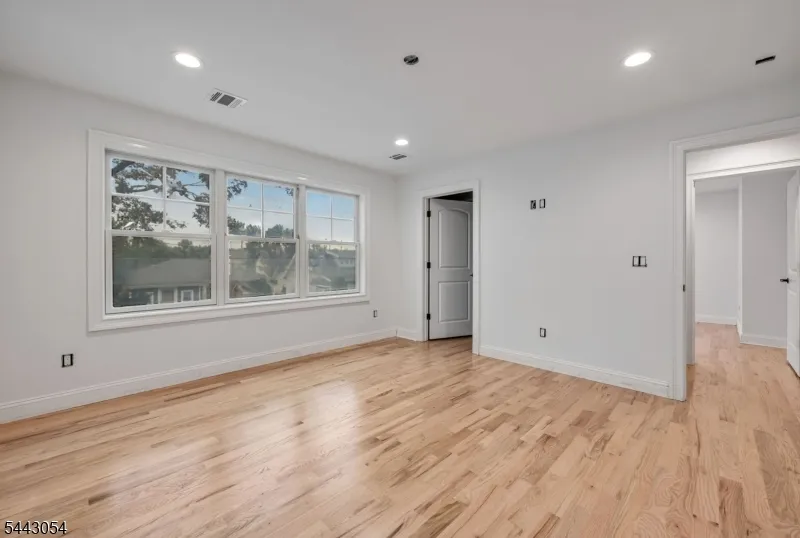 36 Albert Ave Fair Lawn, NJ 07410