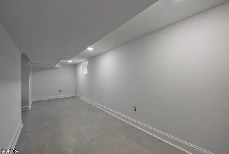 36 Albert Ave Fair Lawn, NJ 07410