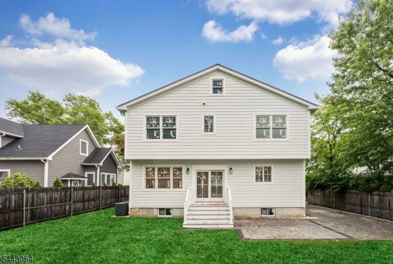 36 Albert Ave Fair Lawn, NJ 07410