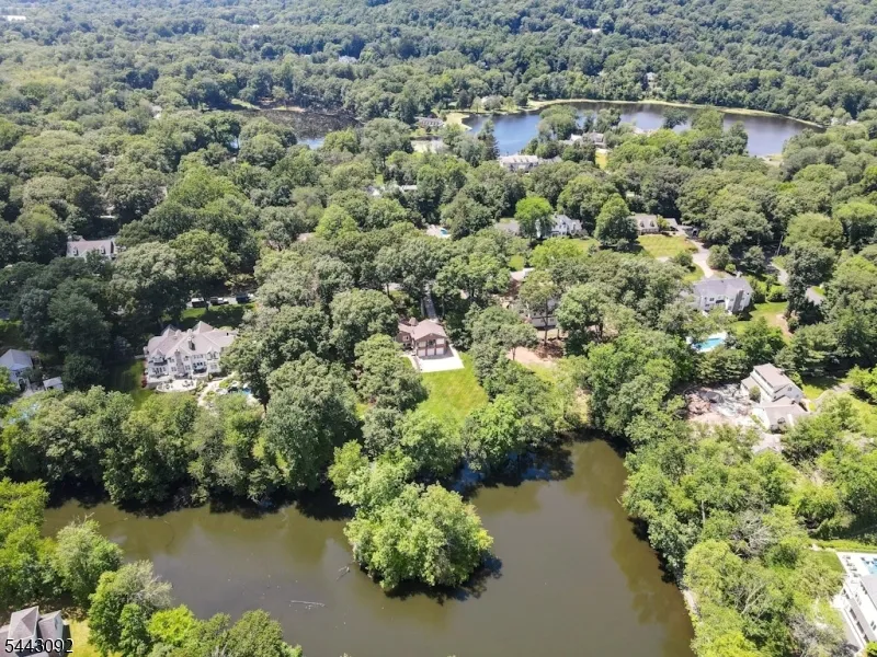 263 Arbor Rd Franklin Lakes, NJ 07417