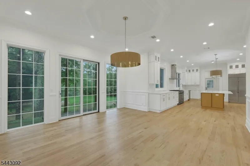 263 Arbor Rd Franklin Lakes, NJ 07417