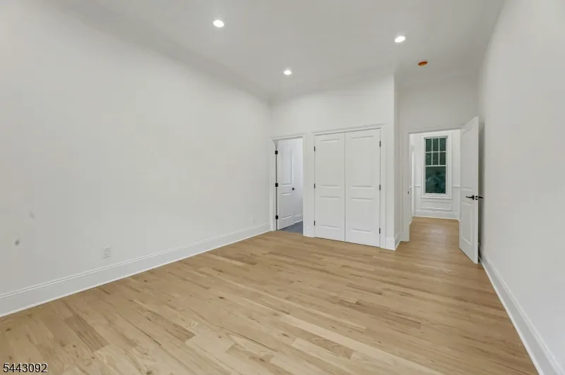 263 Arbor Rd Franklin Lakes, NJ 07417