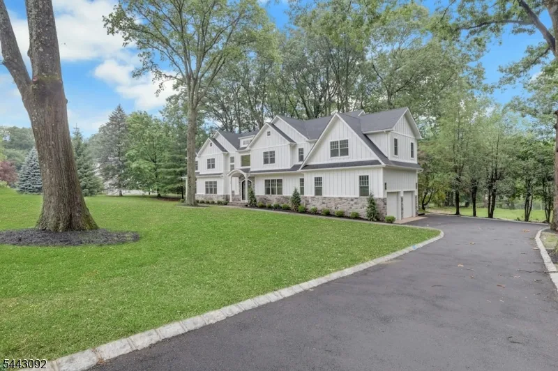 263 Arbor Rd Franklin Lakes, NJ 07417