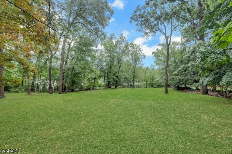 263 Arbor Rd Franklin Lakes, NJ 07417