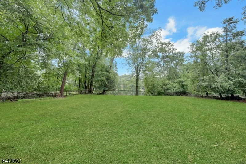 263 Arbor Rd Franklin Lakes, NJ 07417