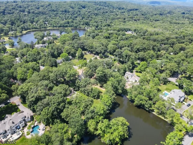 263 Arbor Rd Franklin Lakes, NJ 07417