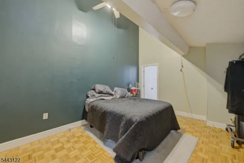 300 Communipaw Ave #160 Unit 160 Jersey City, NJ 07304