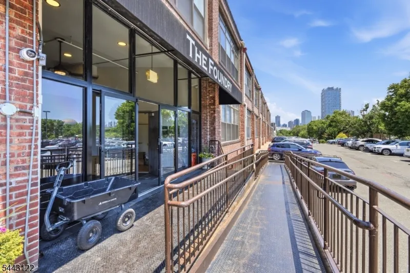 300 Communipaw Ave #160 Unit 160 Jersey City, NJ 07304
