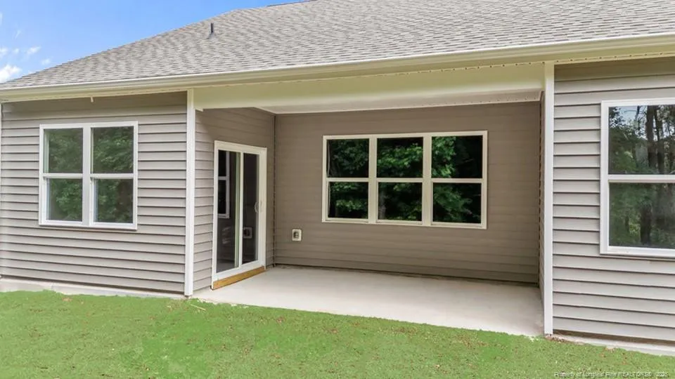 111 Firehawk Drive Spring Lake, NC 28390