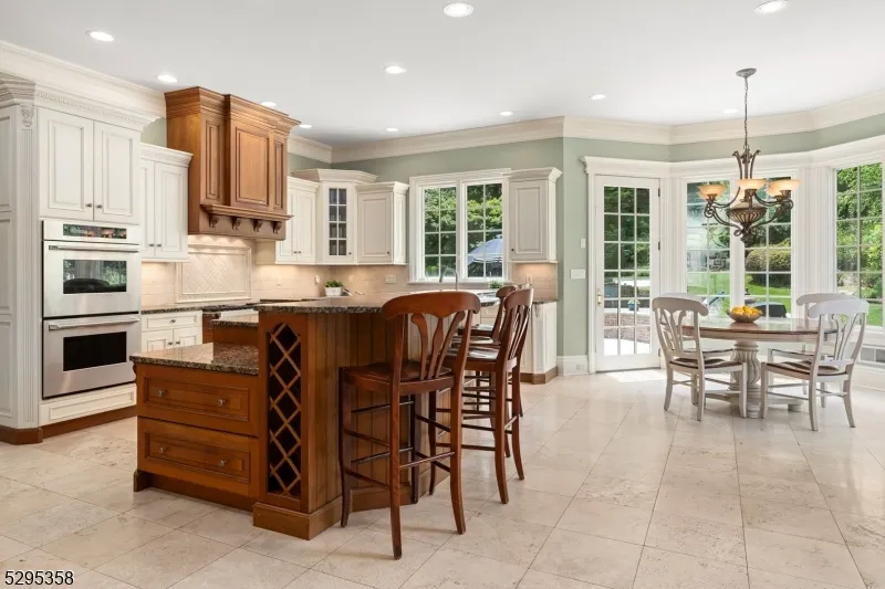 7 Cobblefield Rd Mendham, NJ 07945