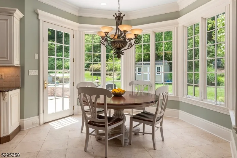 7 Cobblefield Rd Mendham, NJ 07945