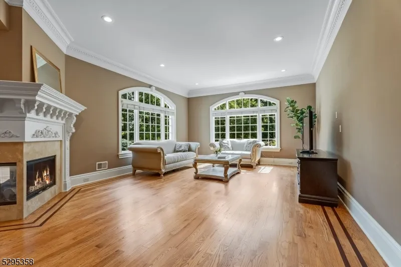 7 Cobblefield Rd Mendham, NJ 07945
