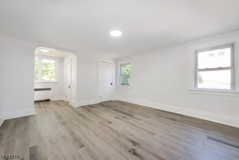 57 Goldsmith Ave Newark City, NJ 07112