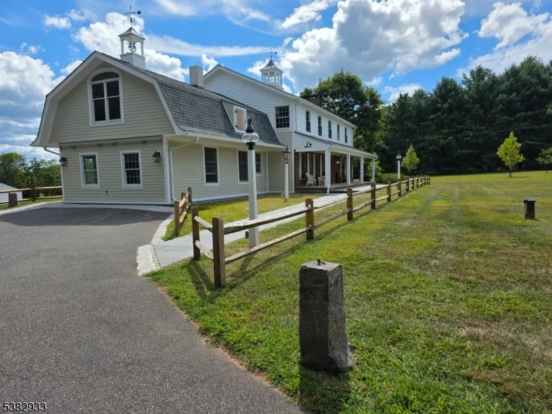 60 Perryville Rd Union, NJ 08867
