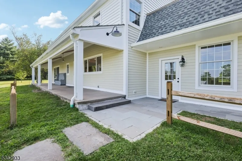 60 Perryville Rd Union, NJ 08867