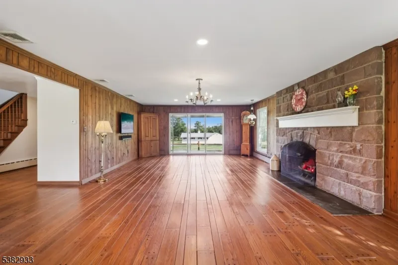 60 Perryville Rd Union, NJ 08867