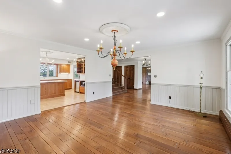 60 Perryville Rd Union, NJ 08867