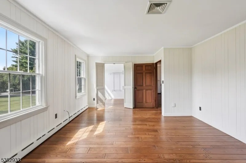 60 Perryville Rd Union, NJ 08867